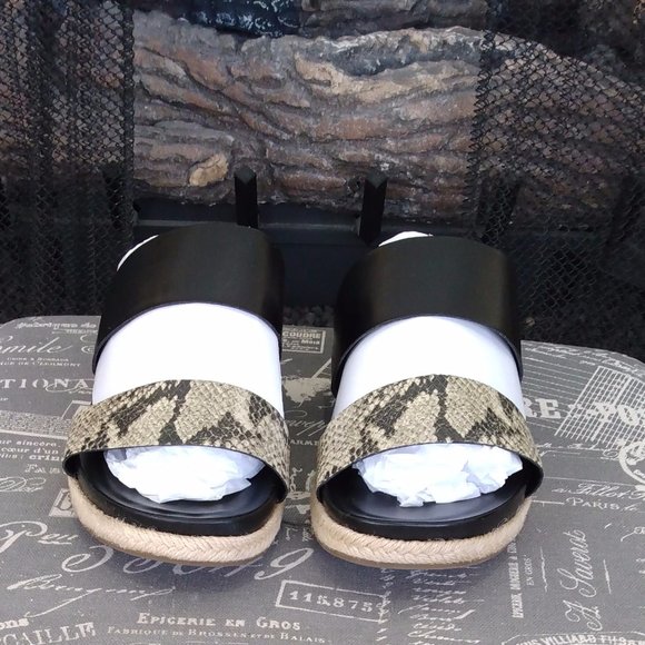 Women Franco Sarto Sandals - Picture 2 of 4